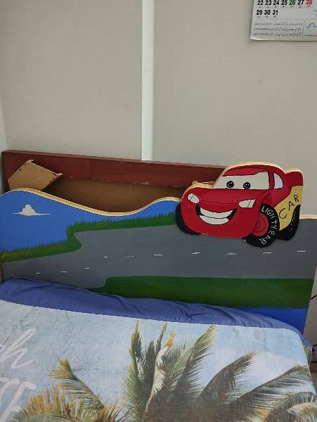 Children's Car Bed 1