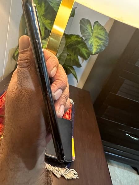 iPhone XS Max for sale 3