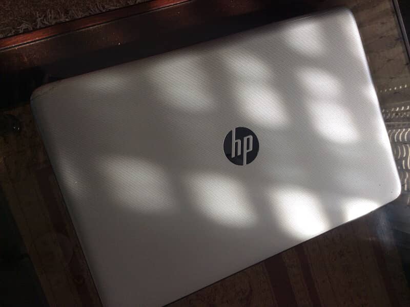 Hp laptop (hp-15) urgent sale. 1