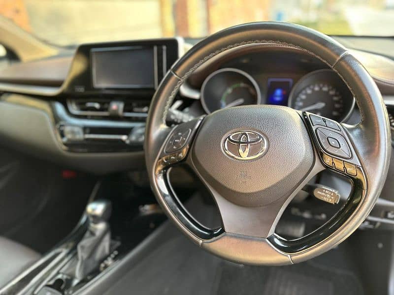 Toyota CHR GLED 2018-2024 4 Grade 13
