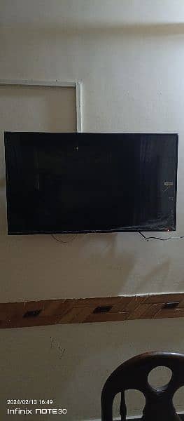 Haier led 43 inches brand new 0