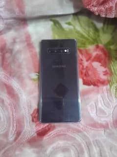 Samsung Galaxy S10 Plus 0