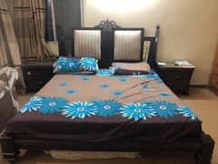 Wooden King Size Bed set with MoltyFoam Mattress for Sale