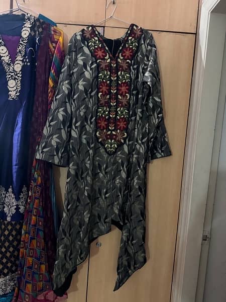 Brand New pure silk suits 3