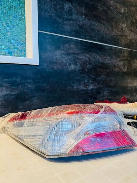 TOYOTA CAMRY BACK LEFT LIGHT 2017/2024 0