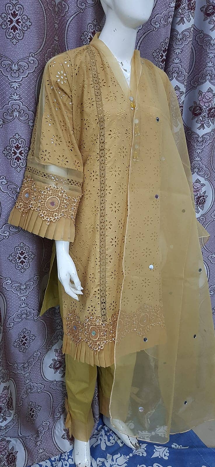 NOON FASHION NEW ARRIVAL EID COLLECTION 2024 "Ready-to-wear" 2