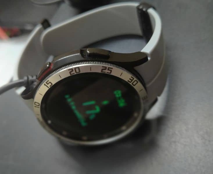 Samsung watch 4 classic black color 46mm no box 3