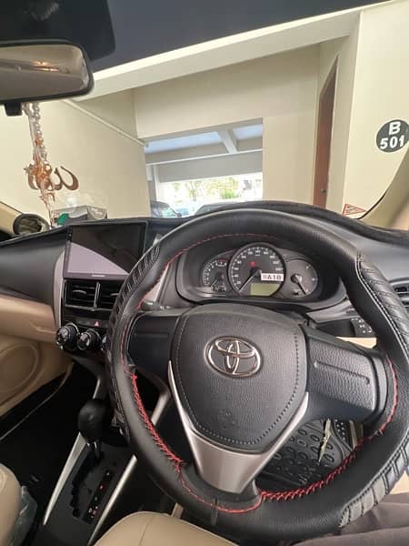 Toyota Yaris GLi CVT automatic 1.3 7