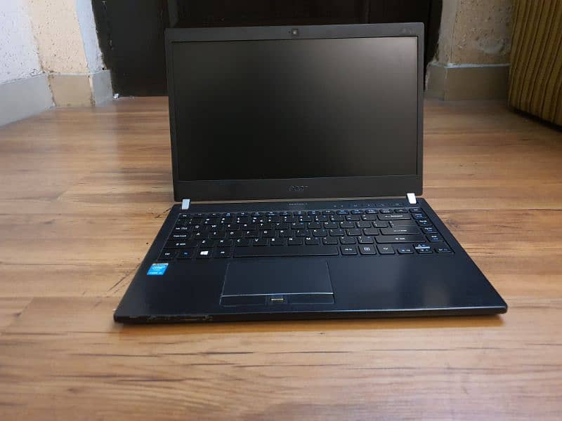 Acer travelmate i5 5th gen in neat cond sleek and fancy laptop 3