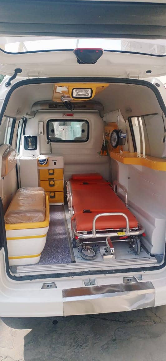DFSK Prince Hamsafar Mini Ambulance 3
