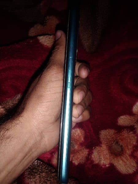 Tecno Spark 8C 6