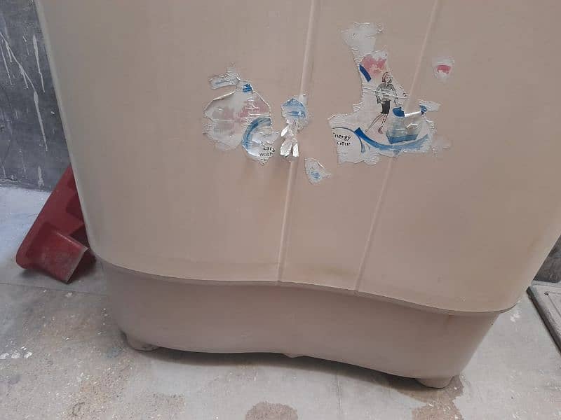 Haier Washing Machine HWM80 Twin Tub 4