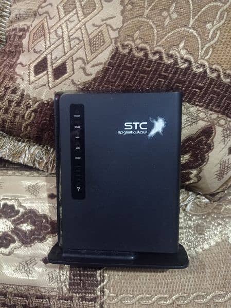 Huawei STC 4G WiFi Router 0