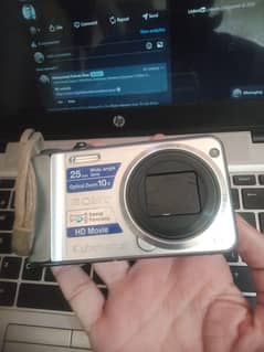 Sony Cyber-Shot DSC-H70 16.1 MP Digital Still Camera with 10x Wide