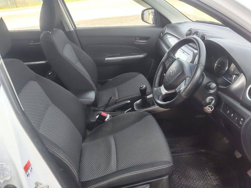 SUZUKI GRAND VITARA 1.0 BOOST TRUBO PETROL 14