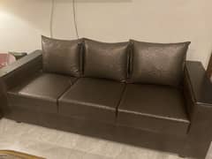 Wooden poshish sofa 6 seater 0