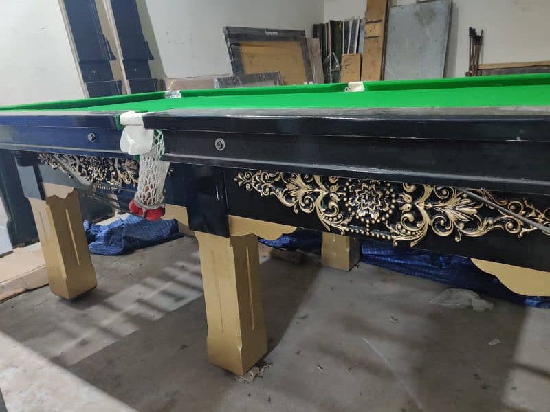 pool table snooker. 0