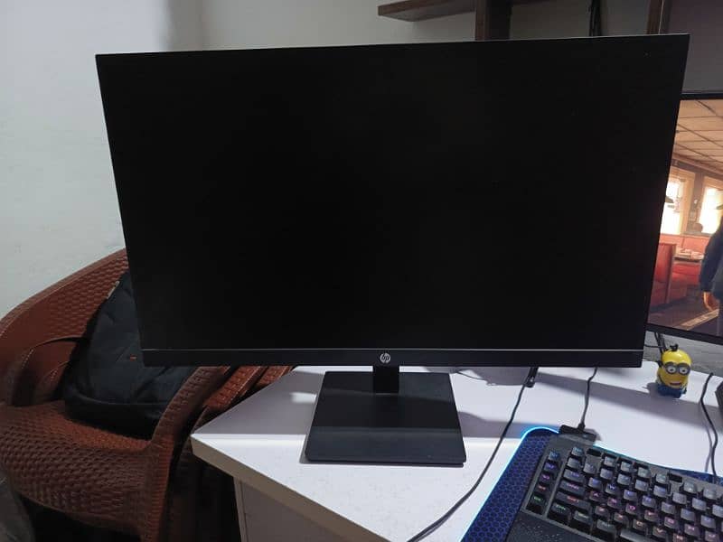 Hp x32 165 Hertz 2k Gaming monitor 1
