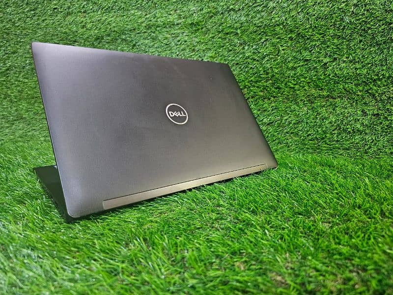 Dell Latitude E7490 Slim Ultrabook Laptop 1