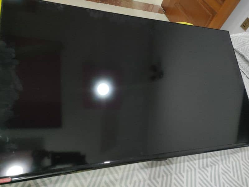 LED TV simple 2