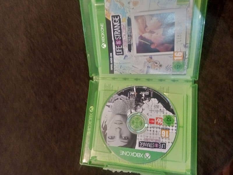 Life is strange Xbox game limited edition 9