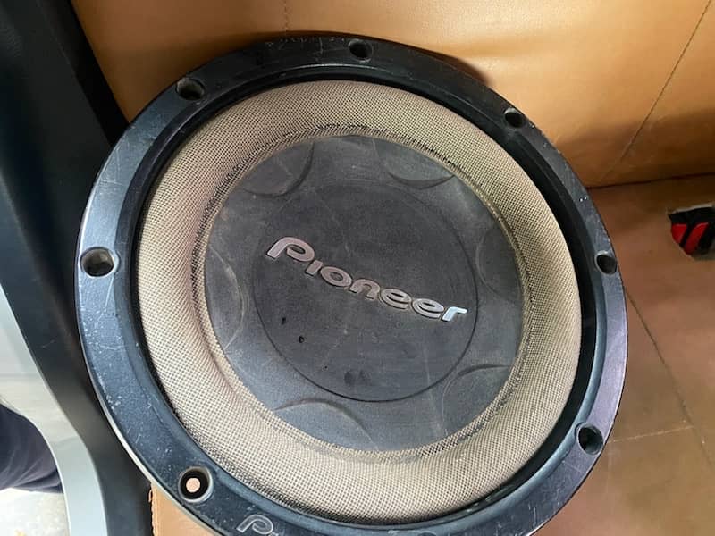 Pioneer woofer, Solid Audio 4 Ch Kenwood 718 speaker and Rock mars 2