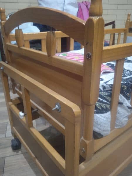 BABY'S COT WITH REASONABLE PRCE. 4
