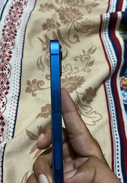 iphone 13 blue colour 256gb jv 2