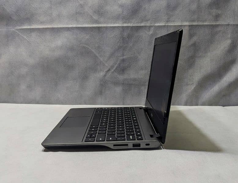 Acer Laptop With 128 GB SSD 2