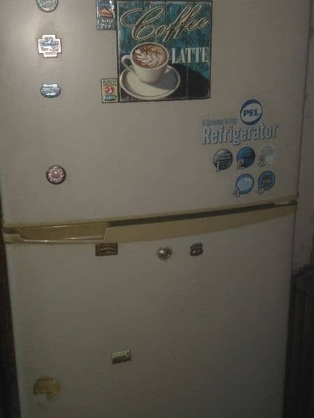 Pel Refrigerator for sal,,295 Ltrs 4