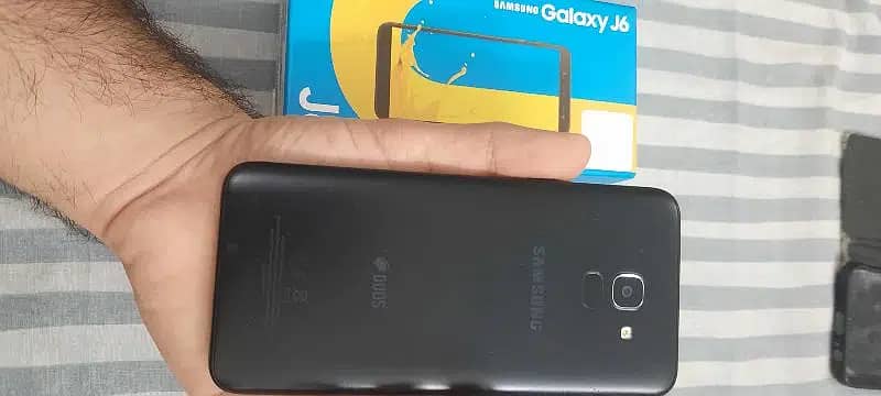 Samsung Galaxy J6 9