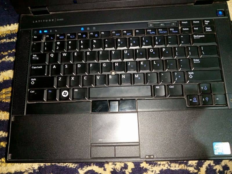 Dell laptop LATITUDE E5400 5