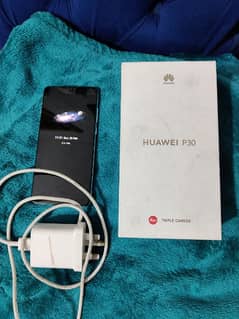 Huawei P30 with original box & charger 0