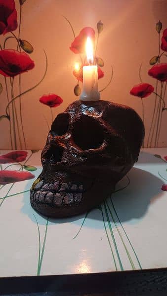 unique decoration skull design candle stand skull and paperweight 1