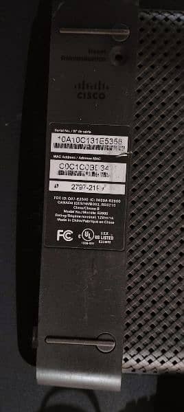 Cisco E2500 Wifi Router 1