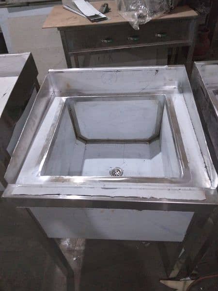 washing sink size 24x40 stainless Steel non magnet 10