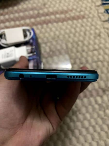 Infinix Hot 12 6/128GB with Box 5