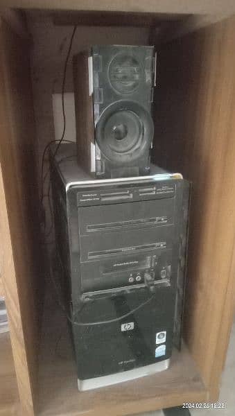 dell computer with accessories 2