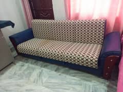 sofa cumbed for sale almost new condition
