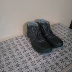 Safety shoes for sale