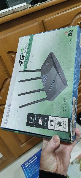 D-link 4G LTE Router for sale 1