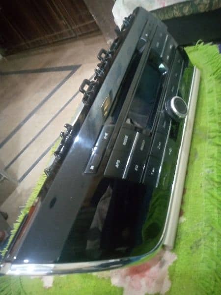 Corolla XLI 2016 penal AUDIO SYSTEM tape like a new condition 5