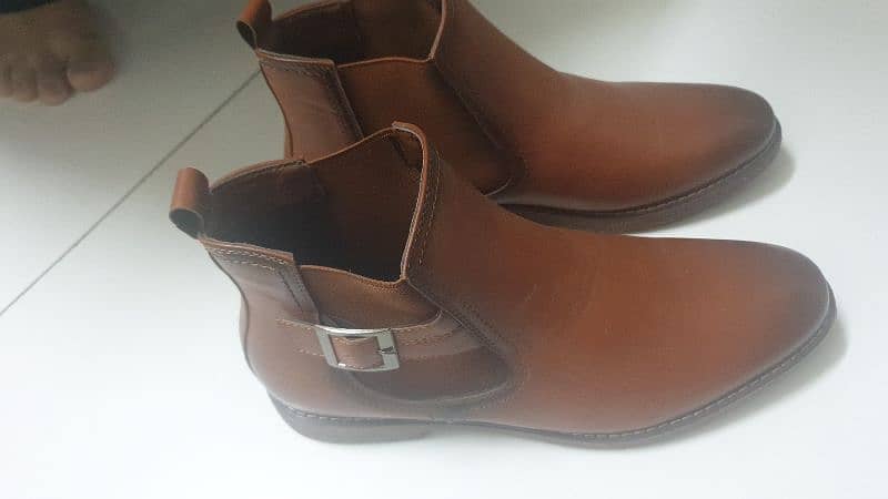 brown buckle boots 1