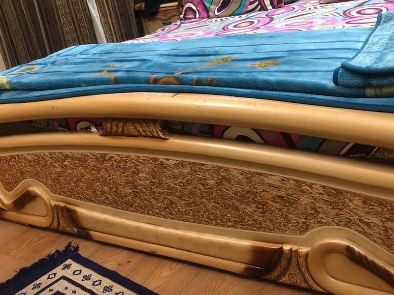 lasani wood Bed set 9