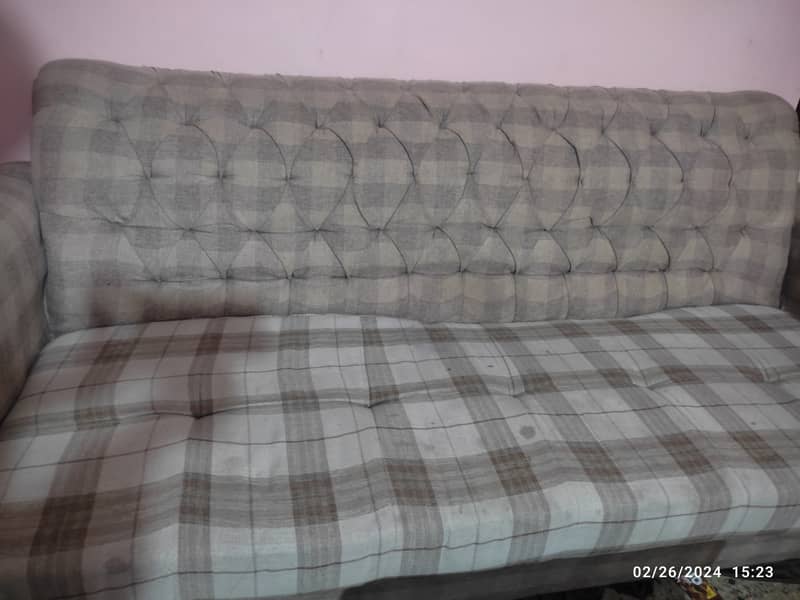 7 seater Sofa set available for sale 5