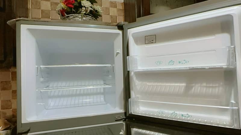 new condition fridge for sale 8