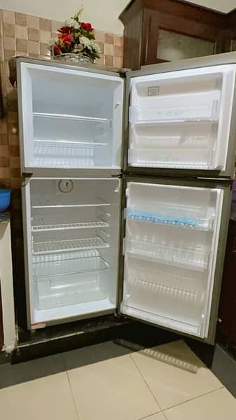 new condition fridge for sale 9