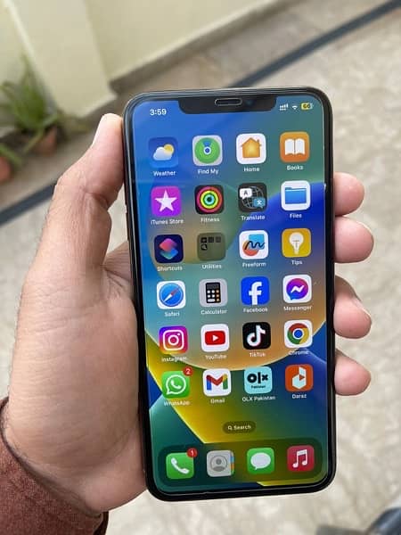 Iphone XS Max Total Geniune Official PTA Approved 1