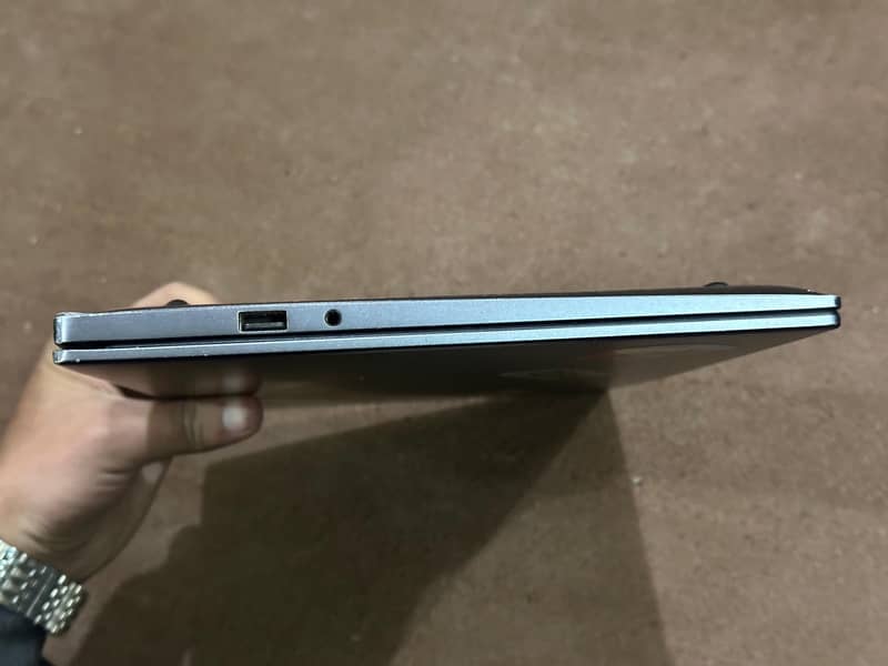 Huawei MateBook D14  i5 10th Gen 8GB DDR4 2GB Nvidia 6