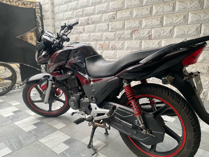 HONDA 150 CBF/Exchange possible with car 1